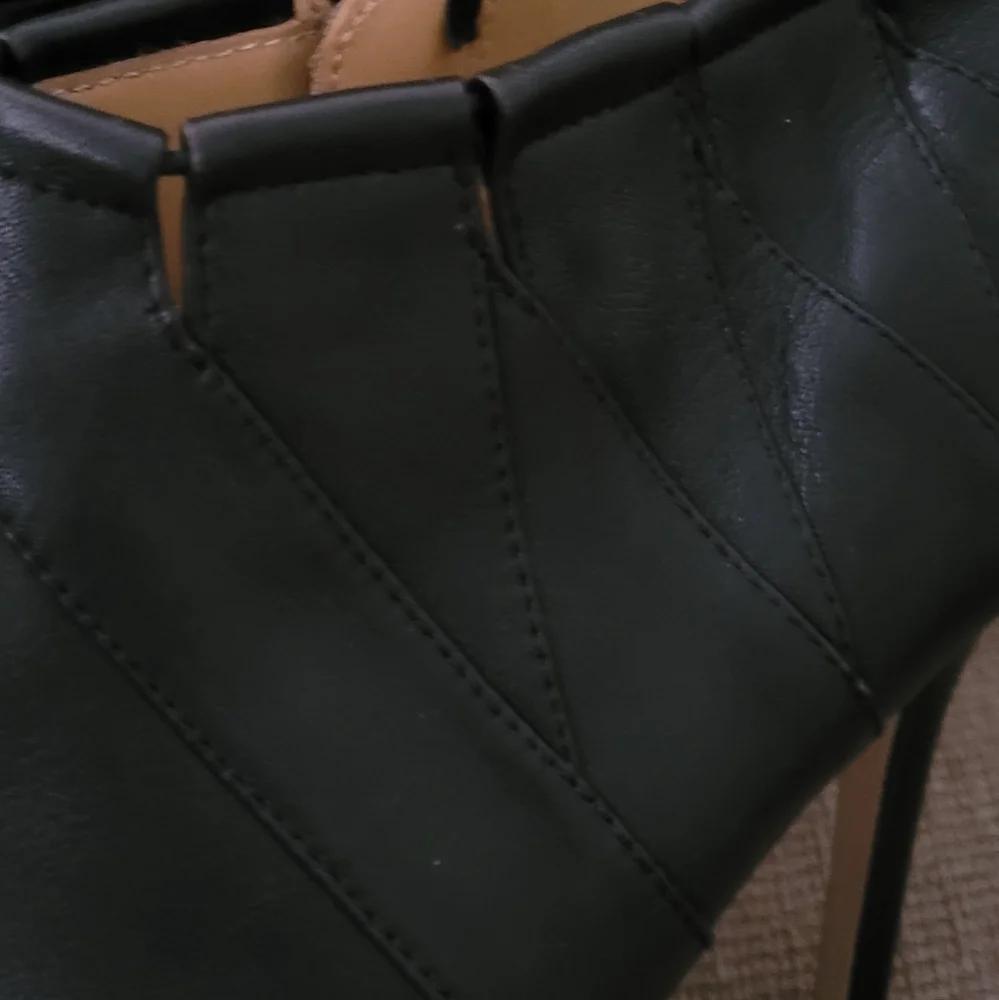 BADGLEY MISCHKA PRIZE LACED DETAIL GENUINE LEATHER ANKLE BOOTS
